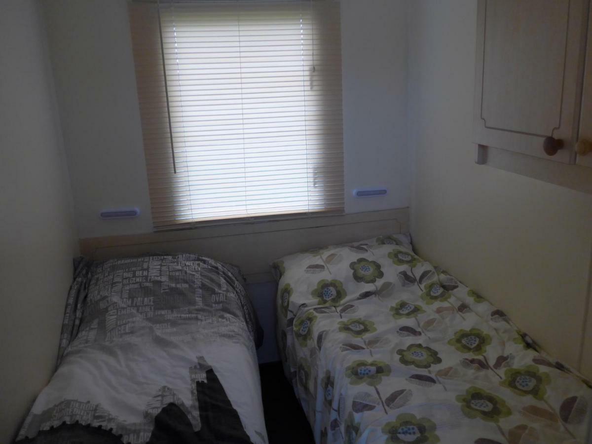 L12 Caravan Mablethorpe