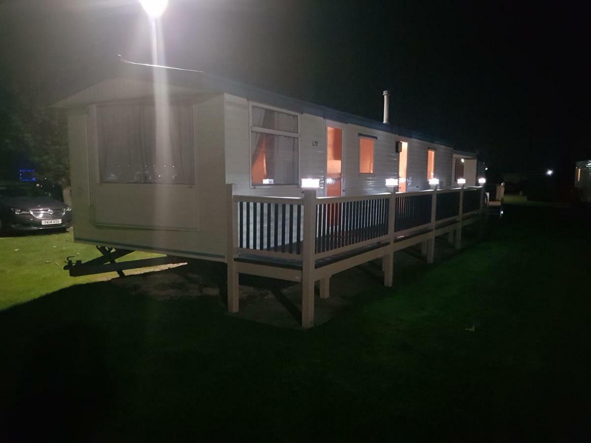 L12 Caravan Holiday home
